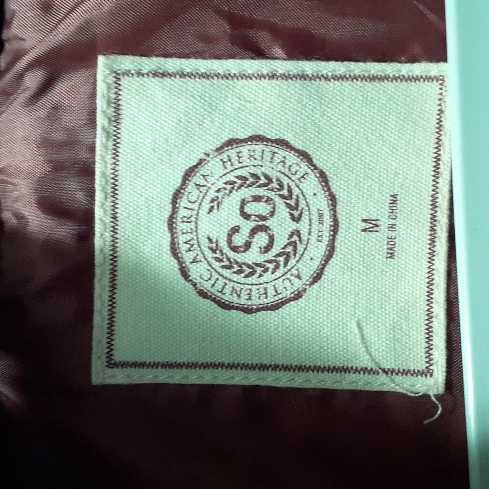 Puffer Vest - Picture 6 of 8